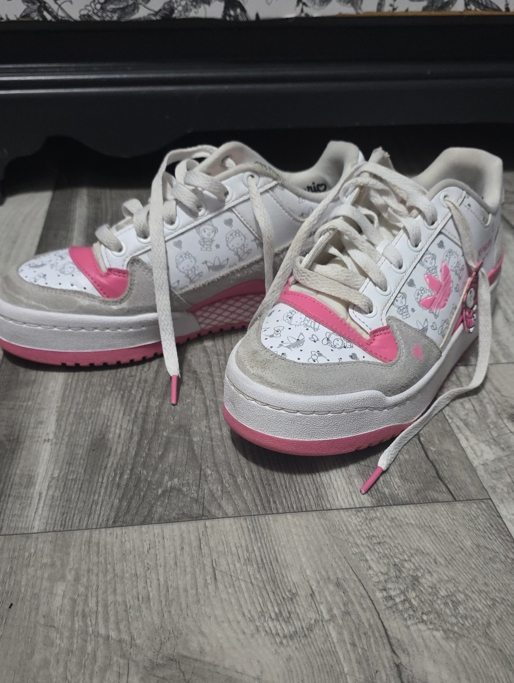 adidas Sanrio White & Pink Adult Sneakers with Printed Panels
